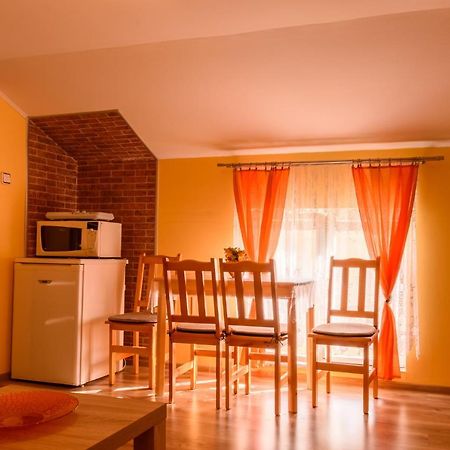 Chatka Elegant Bešeňová エクステリア 写真